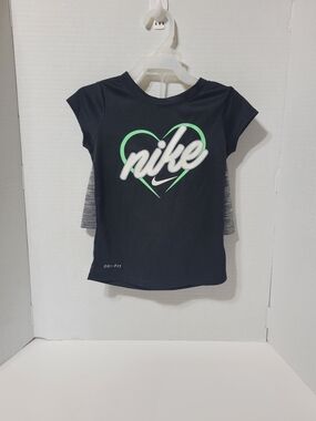 Nike Dri-FIT Toddler Girls 4 XS 3-4Y Activewear Outfit Set Heart Logo